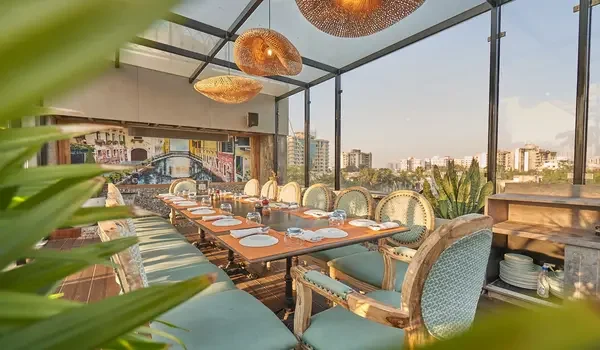 Featured Image of Best Restaurants Near Prestige Falcon City Chennai