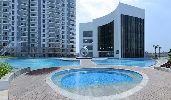Featured Image of Prestige Neptune Courtyard